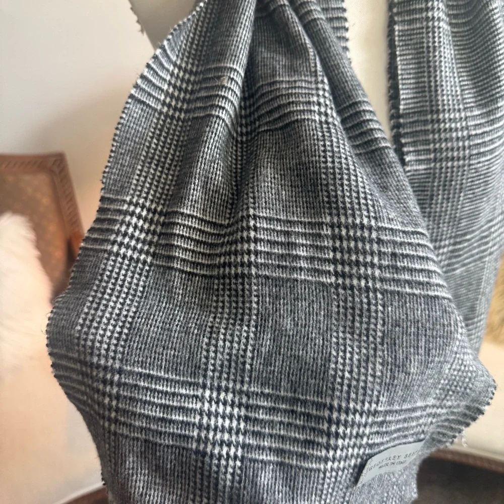 Geoffrey Beene Black and White Plaid Houndstooth Scarf with Fringe, Unisex